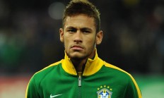 开云下载-2026世界杯A组焦点战，喀麦隆完胜加纳，苏亚雷斯主演老将传奇
