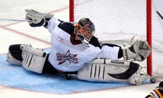 开云体育登录-世界杯之夜，王者加冕，詹姆斯的冠军级表现