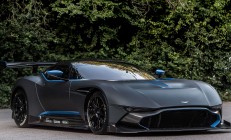 开云体育中国官网-冰与火之歌，黄蜂加时鏖战力克天山飞虎，总决赛悬念再起