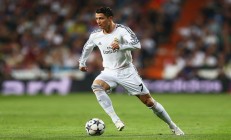 开云体育APP下载-双城记，从安菲尔德奇迹到拜耳竞技场的震撼—论领袖在绝境中的唯一性