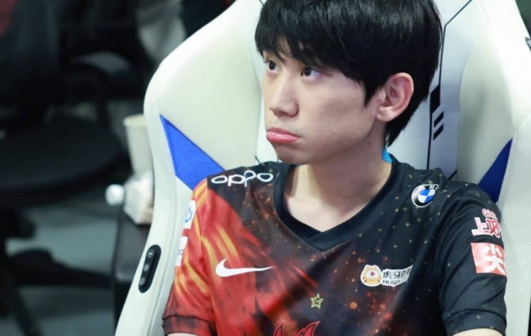 Misfits爆冷EDG，Doinb绝境逆转