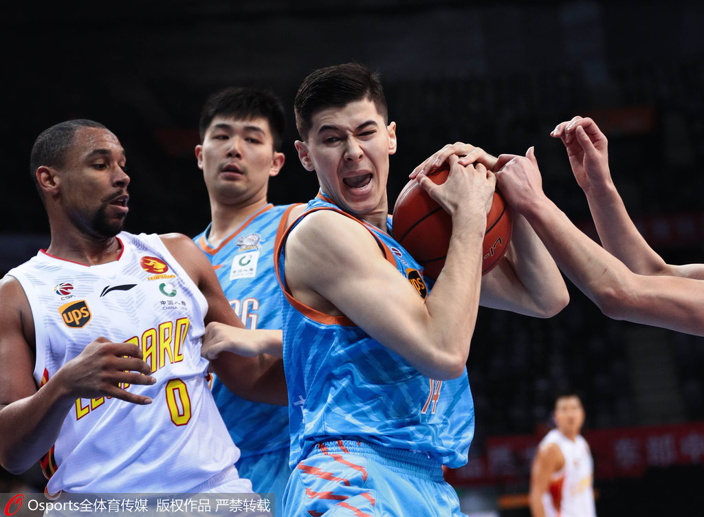 河北华夏客场告捷，全取三分的简单介绍