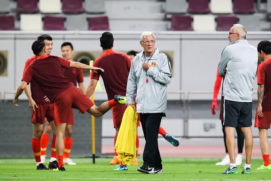 关于扎伊尔备战欧洲赛，全力以赴的信息