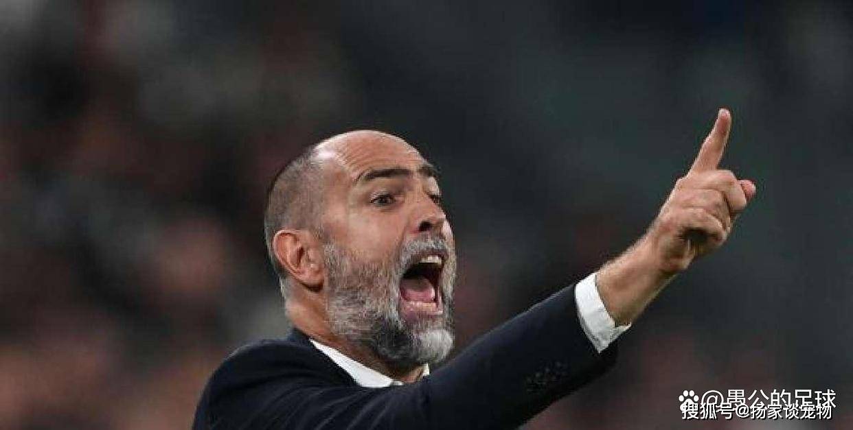 包含尤文图斯痛失希望，遭遇意外袭击的词条