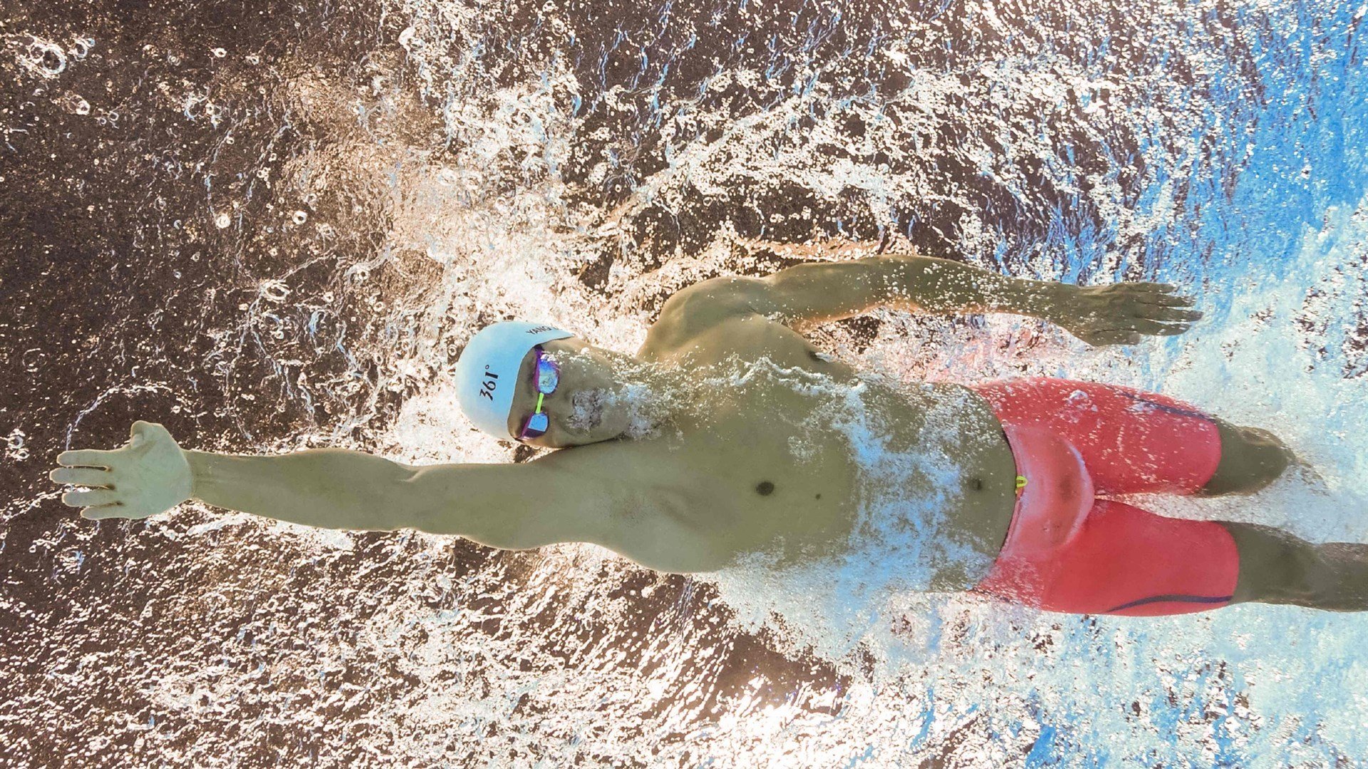 舞台越大越强，乔治率篮网力克魔术，上演巨星时刻