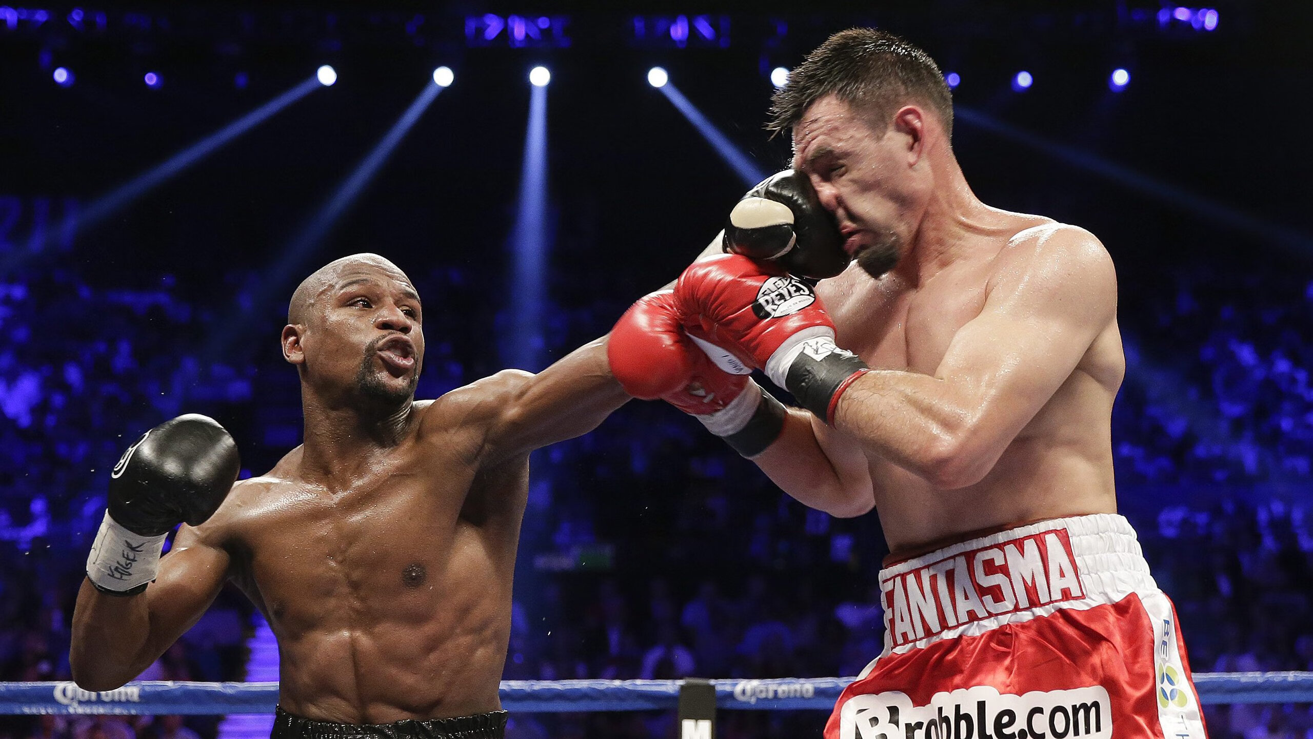 赛道与球场,欧文如何以独行侠姿态,在F1年度争冠中接管比赛